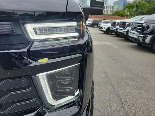 2024 Chevrolet Silverado 2500 Custom