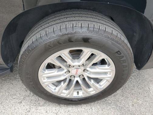 Onyx Black 2021 GMC Yukon XL SLT