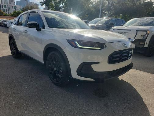 2025 Honda HR-V 2WD Sport