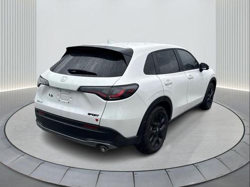 2025 Honda HR-V 2WD Sport