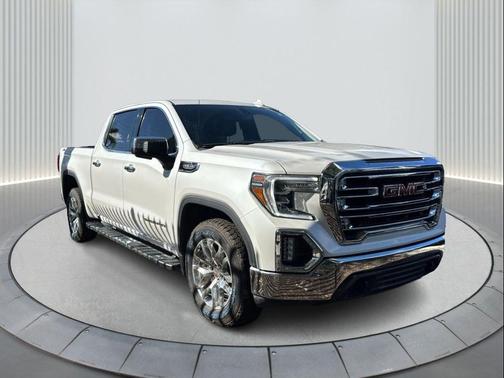 2022 GMC Sierra 1500 SLT