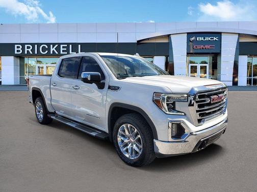 2022 GMC Sierra 1500 SLT