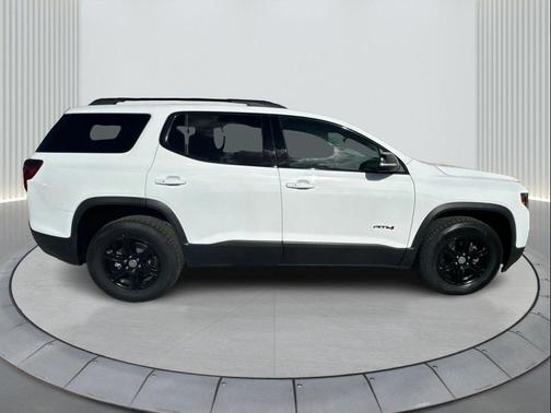 2020 GMC Acadia AWD AT4
