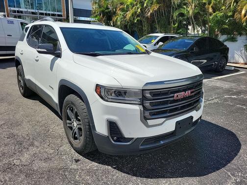 2020 GMC Acadia AWD AT4