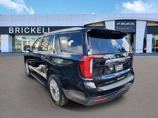 Onyx Black 2023 GMC Yukon SLE