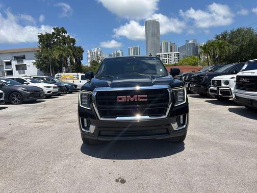 Onyx Black 2023 GMC Yukon SLE
