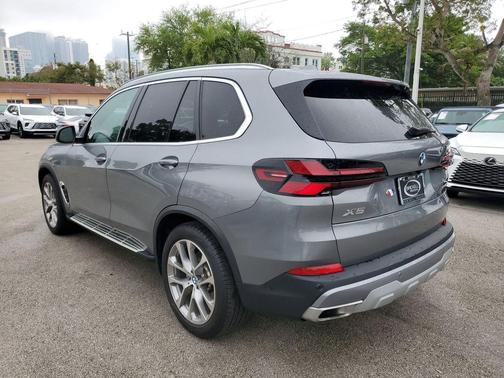 2024 BMW X5 sDrive40i