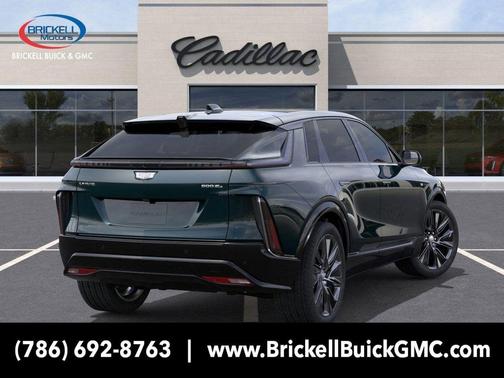 2024 Cadillac LYRIQ Sport