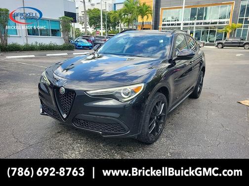 Vulcano Black Metallic 2021 Alfa Romeo Stelvio Base