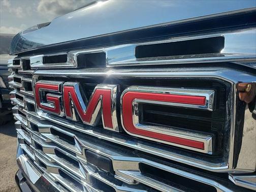 2024 GMC Sierra 2500 Denali