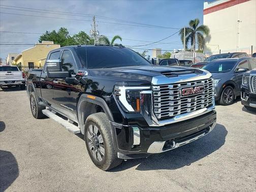 2024 GMC Sierra 2500 Denali