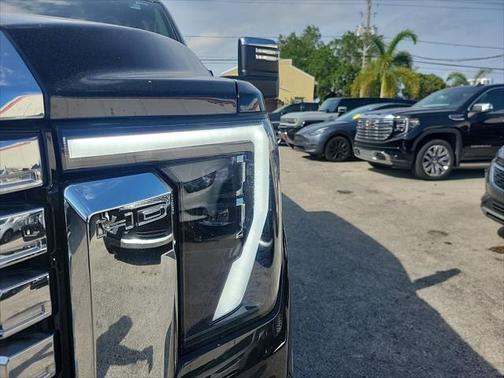 2024 GMC Sierra 2500 Denali