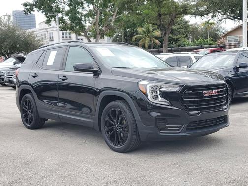2022 GMC Terrain SLE