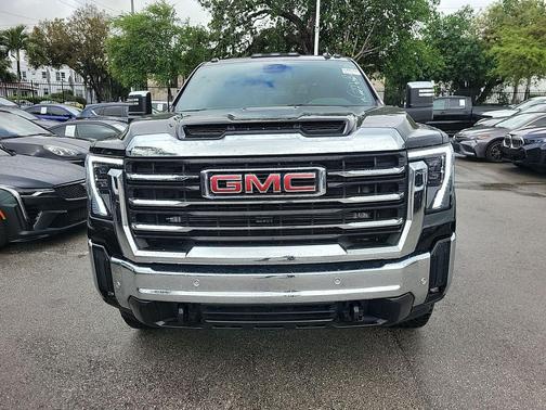 Onyx Black 2025 GMC Sierra 2500 SLT