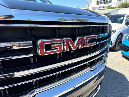 Onyx Black 2021 GMC Yukon SLT