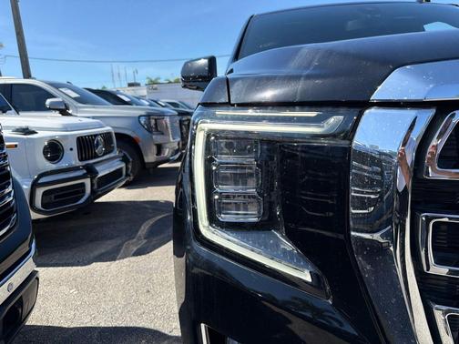 Onyx Black 2021 GMC Yukon SLT