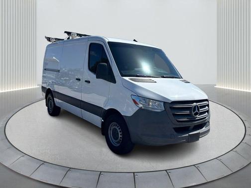 2021 Mercedes-Benz Sprinter 2500 Standard Roof