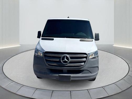 2021 Mercedes-Benz Sprinter 2500 Standard Roof