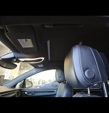 2018 Porsche Macan S