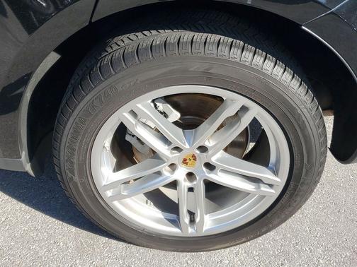 2018 Porsche Macan S