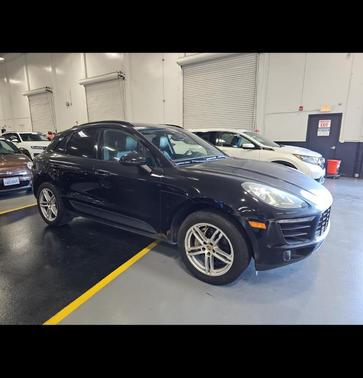 2018 Porsche Macan S