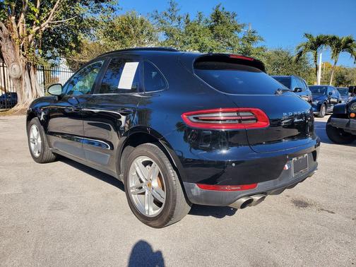 2018 Porsche Macan S