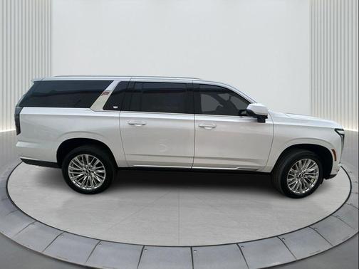 2025 Cadillac Escalade ESV Premium Luxury