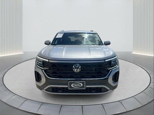 2024 Volkswagen Atlas Cross Sport 2.0T SE w/Technology 4MOTION