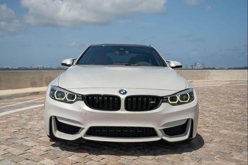 Mineral White Metallic 2020 BMW M4 Base