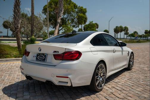 Mineral White Metallic 2020 BMW M4 Base