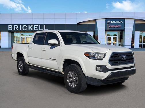 2017 Toyota Tacoma SR5