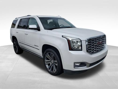 White Frost Tricoat 2020 GMC Yukon Denali