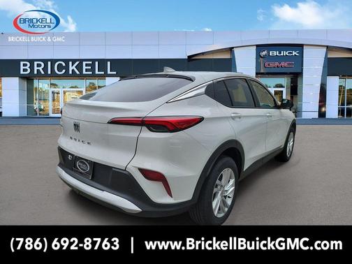 Summit White 2026 Buick Envista Preferred FWD