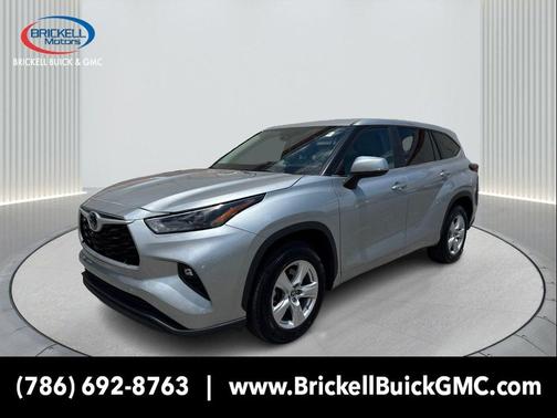 2024 Toyota Highlander LE