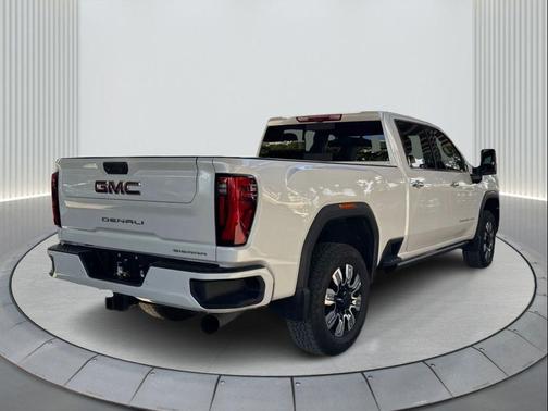 2025 GMC Sierra 2500 Denali