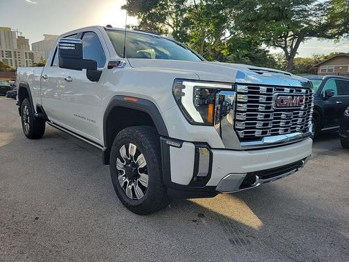 2025 GMC Sierra 2500 Denali