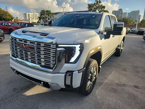 2025 GMC Sierra 2500 Denali