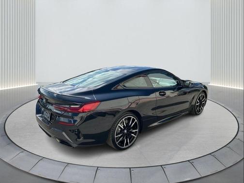 2025 BMW M850 xDrive