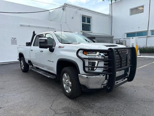 Summit White 2022 Chevrolet Silverado 3500 LTZ