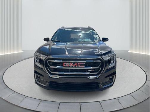 2024 GMC Terrain AWD AT4