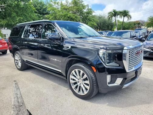 2023 GMC Yukon XL Denali