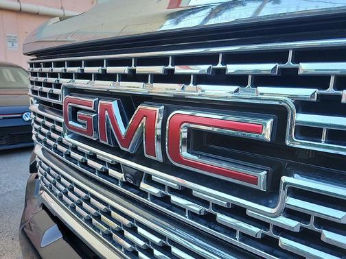 Ebony Twilight Metallic 2022 GMC Sierra 2500 Denali