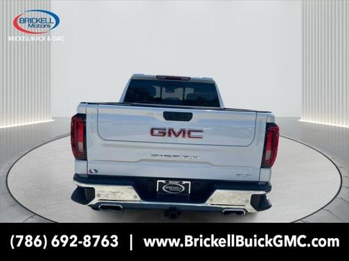2025 GMC Sierra 1500 SLT