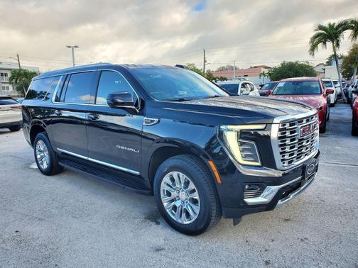 2025 GMC Yukon XL Denali