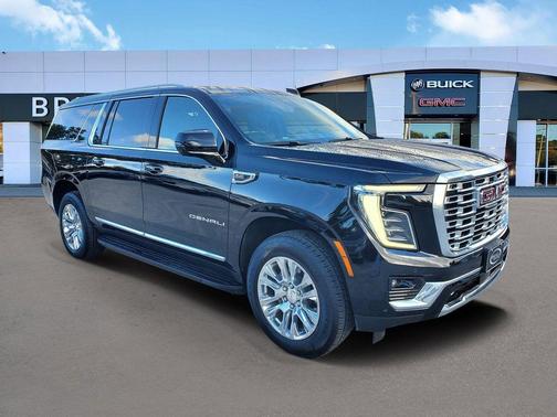 Onyx Black 2025 GMC Yukon XL Denali
