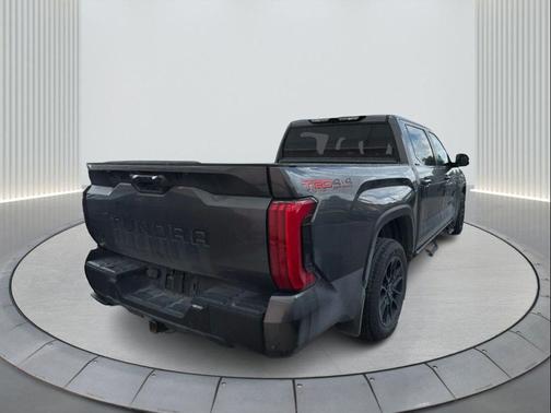2024 Toyota Tundra Hybrid Platinum