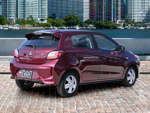 2024 Mitsubishi Mirage ES