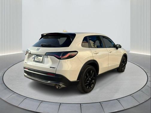 2023 Honda HR-V 2WD Sport
