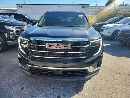 2025 GMC Acadia FWD Elevation