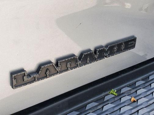 Billet Silver Metallic Clearcoat 2020 RAM 3500 Laramie Crew Cab 4x4 8' Box